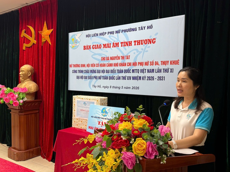 Hội LHPN phường Tây Hồ tổ chức nghiệm thu và bàn giao công trình “Mái ấm tình thương”- Ảnh 2.