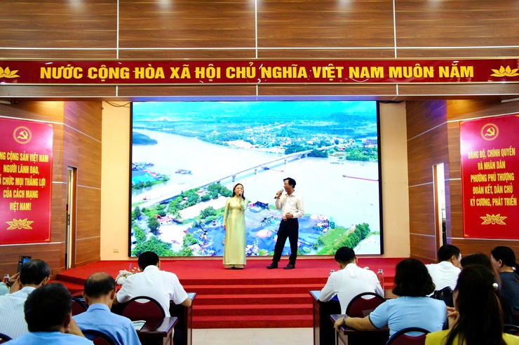 Phường Phú Thượng phát động Tháng Công nhân và Tháng hành động về An toàn, vệ sinh lao động năm 2026- Ảnh 2.