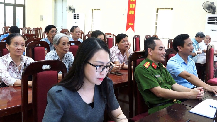 Dân Hoà: Tham dự hội nghị tiếp xúc cử tri sau kỳ họp Quốc hội đầu tiên khóa XVI- Ảnh 5.