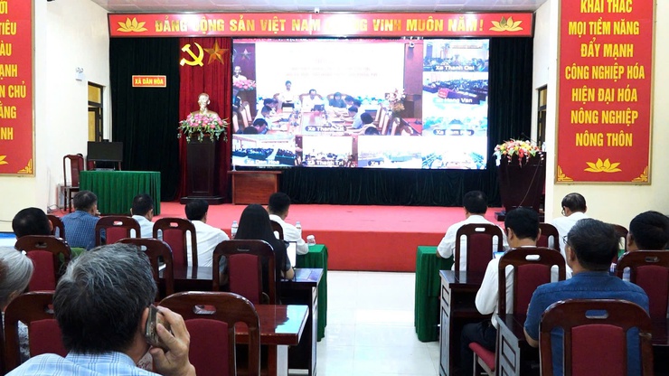 Dân Hoà: Tham dự hội nghị tiếp xúc cử tri sau kỳ họp Quốc hội đầu tiên khóa XVI- Ảnh 1.