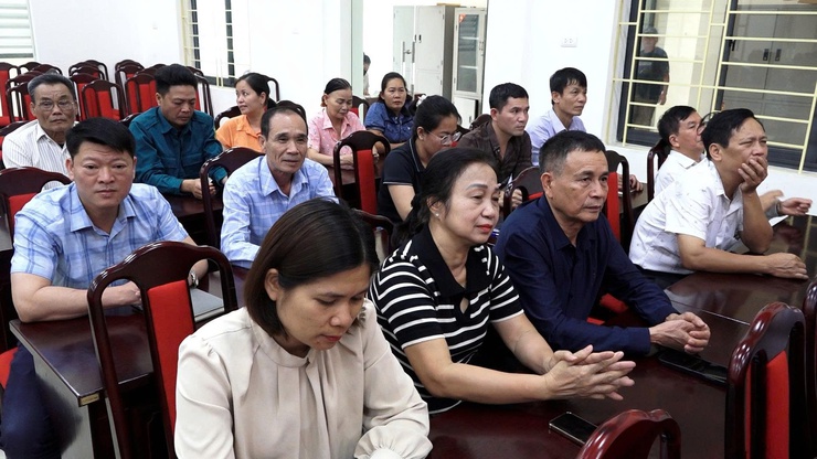Bình Minh: Tham dự hội nghị tiếp xúc cử tri sau kỳ họp Quốc hội đầu tiên khóa XVI- Ảnh 3.