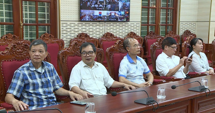 ĐBQH thành phố Hà Nội tiếp xúc cử tri đơn vị bầu cử số 6 sau Kỳ họp thứ nhất, Quốc hội khóa XVI- Ảnh 5.