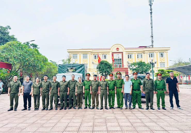 Nam Phù: Không nản bước gỡ "điểm nghẽn” văn minh đô thị- Ảnh 1.