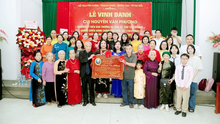 Vinh danh người con ưu tú của dòng họ Nguyễn Khiêm Thạch Thán- Ảnh 3.