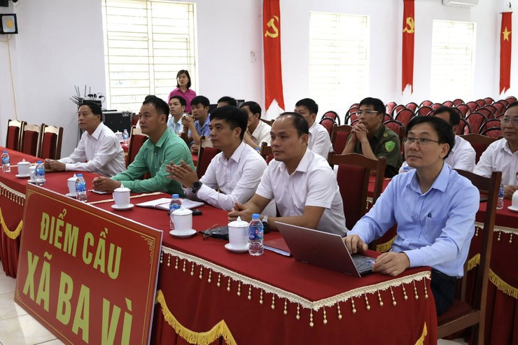 HỘI NGHỊ TIẾP XÚC CỬ TRI SAU KỲ HỌP THỨ NHẤT, QUỐC HỘI KHÓA XVI- Ảnh 1.