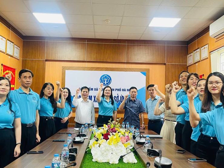 Ứng Thiên nâng cao nhận thức người dân về BHXH tự nguyện, BHYT hộ gia đình- Ảnh 2.