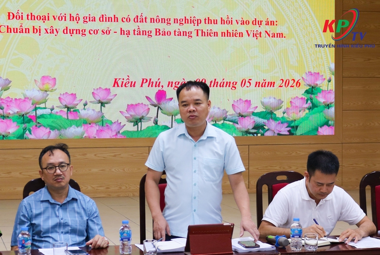 Xã Kiều Phú tổ chức hội nghị đối thoại, vận động các hộ dân chưa nhận tiền bồi thường, hỗ trợ bàn giao mặt bằng trước khi thi hành Quyết định cưỡng chế.- Ảnh 1.