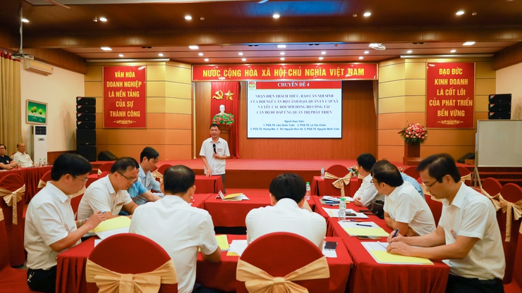 Bế mạc Lớp bồi dưỡng nâng cao năng lực, phương pháp xử lý tình huống thực tiễn đối với cán bộ cơ sở- Ảnh 2.