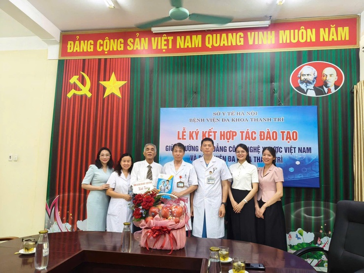 BỆNH VIỆN ĐA KHOA THANH TRÌ KÝ KẾT HỢP TÁC ĐÀO TẠO VỚI TRƯỜNG CAO ĐẲNG CÔNG NGHỆ Y DƯỢC VIỆT NAM- Ảnh 2.