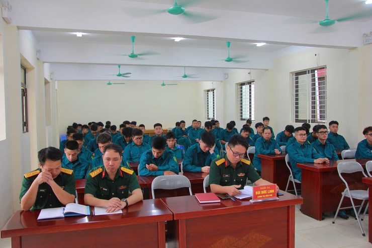 Thanh Trì khai mạc huấn luyện lực lượng dân quân cơ động năm 2026- Ảnh 5.