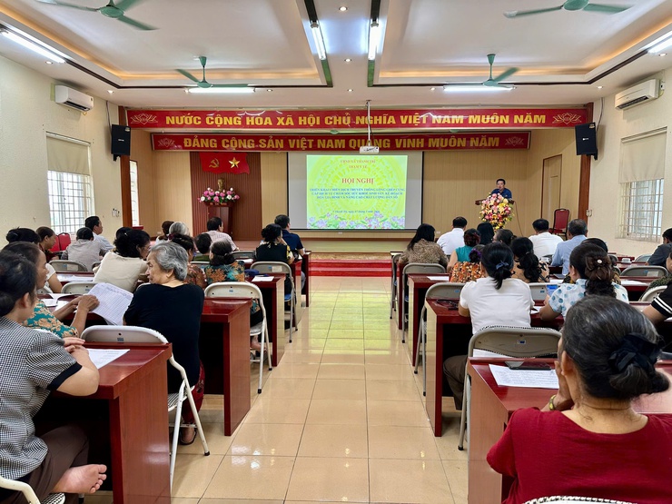 TRẠM Y TẾ XÃ THANH TRÌ TRIỂN KHAI CHIẾN DỊCH TRUYỀN THÔNG LỒNG GHÉP CUNG CẤP DỊCH VỤ CHĂM SÓC SỨC KHỎE SINH SẢN, KẾ HOẠCH HÓA GIA ĐÌNH VÀ NÂNG CAO CHẤT LƯỢNG DÂN SỐ NĂM 2026- Ảnh 1.