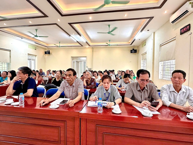 TRẠM Y TẾ XÃ THANH TRÌ TRIỂN KHAI CHIẾN DỊCH TRUYỀN THÔNG LỒNG GHÉP CUNG CẤP DỊCH VỤ CHĂM SÓC SỨC KHỎE SINH SẢN, KẾ HOẠCH HÓA GIA ĐÌNH VÀ NÂNG CAO CHẤT LƯỢNG DÂN SỐ NĂM 2026- Ảnh 3.