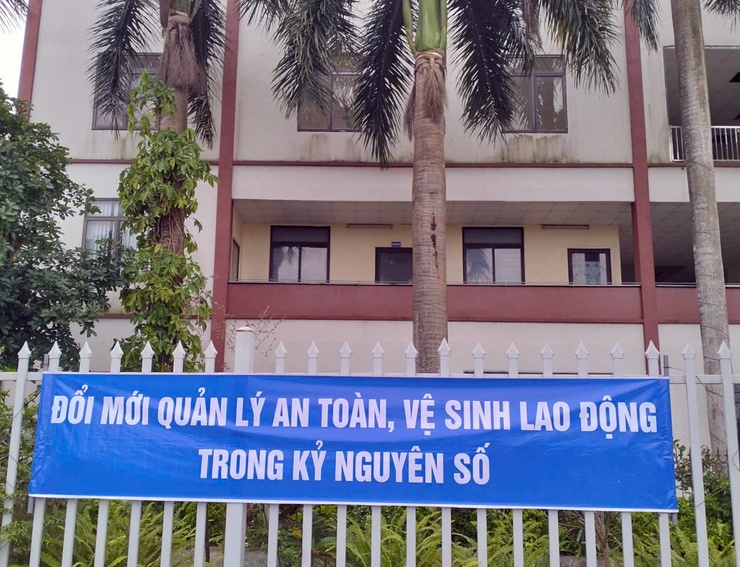 Các Công ty, doanh nghiệp phường Chương Mỹ hưởng ứng tuyên truyền Tháng hành động về ATVSLĐ và Tháng Công nhân năm 2026- Ảnh 2.