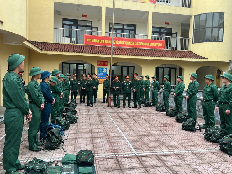 Tư duy, nhận thức mới về quốc phòng, bảo vệ Tổ quốc tại Đại hội XIV của Đảng- Ảnh 4.