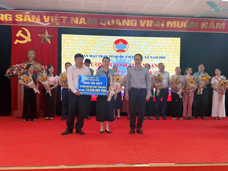 LAN TỎA NGHĨA TÌNH VÌ BIỂN, ĐẢO TỔ QUỐC TỪ QUÊ HƯƠNG NAM PHÙ- Ảnh 3.