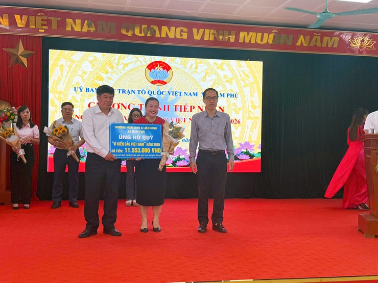 LAN TỎA NGHĨA TÌNH VÌ BIỂN, ĐẢO TỔ QUỐC TỪ QUÊ HƯƠNG NAM PHÙ- Ảnh 6.
