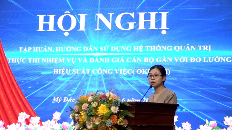 XÃ MỸ ĐỨC TẬP HUẤN HƯỚNG DẪN SỬ DỤNG NỀN TẢNG SỐ HANOI WORK- Ảnh 2.