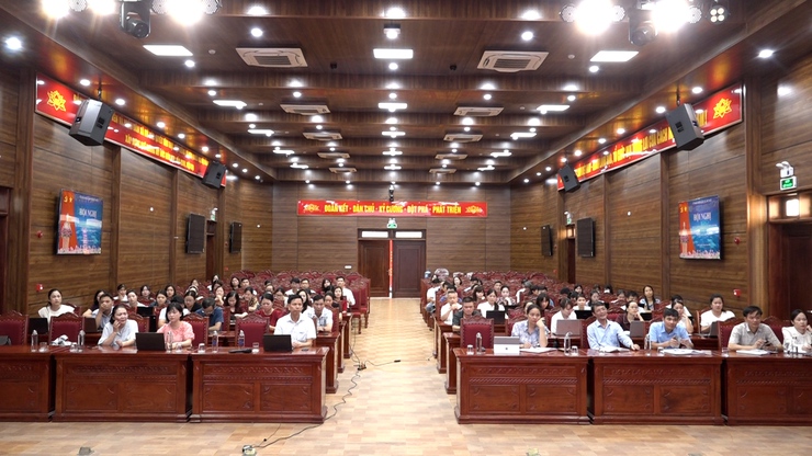 XÃ MỸ ĐỨC TẬP HUẤN HƯỚNG DẪN SỬ DỤNG NỀN TẢNG SỐ HANOI WORK- Ảnh 1.