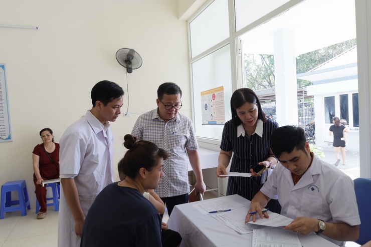 Bảo đảm mọi trẻ em Thủ đô được thụ hưởng đầy đủ quyền lợi về dinh dưỡng- Ảnh 1.