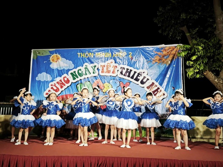 Chú trọng công tác chăm lo, giáo dục và bảo vệ trẻ em - Ảnh 1.