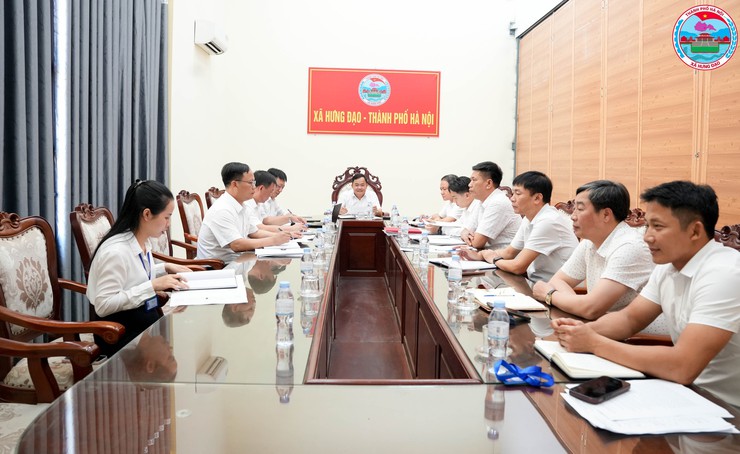 UBND XÃ HƯNG ĐẠO TỔ CHỨC HỘI NGHỊ TẬP THỂ UBND XÃ MỞ RỘNG TUẦN 23 NĂM 2026- Ảnh 1.
