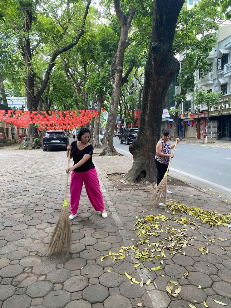 Phường Ba Đình phát động hưởng ứng Ngày ASEAN phòng, chống sốt xuất huyết lần thứ 16: Chủ động từ sớm, quyết liệt từ cơ sở để bảo vệ sức khỏe Nhân dân- Ảnh 14.