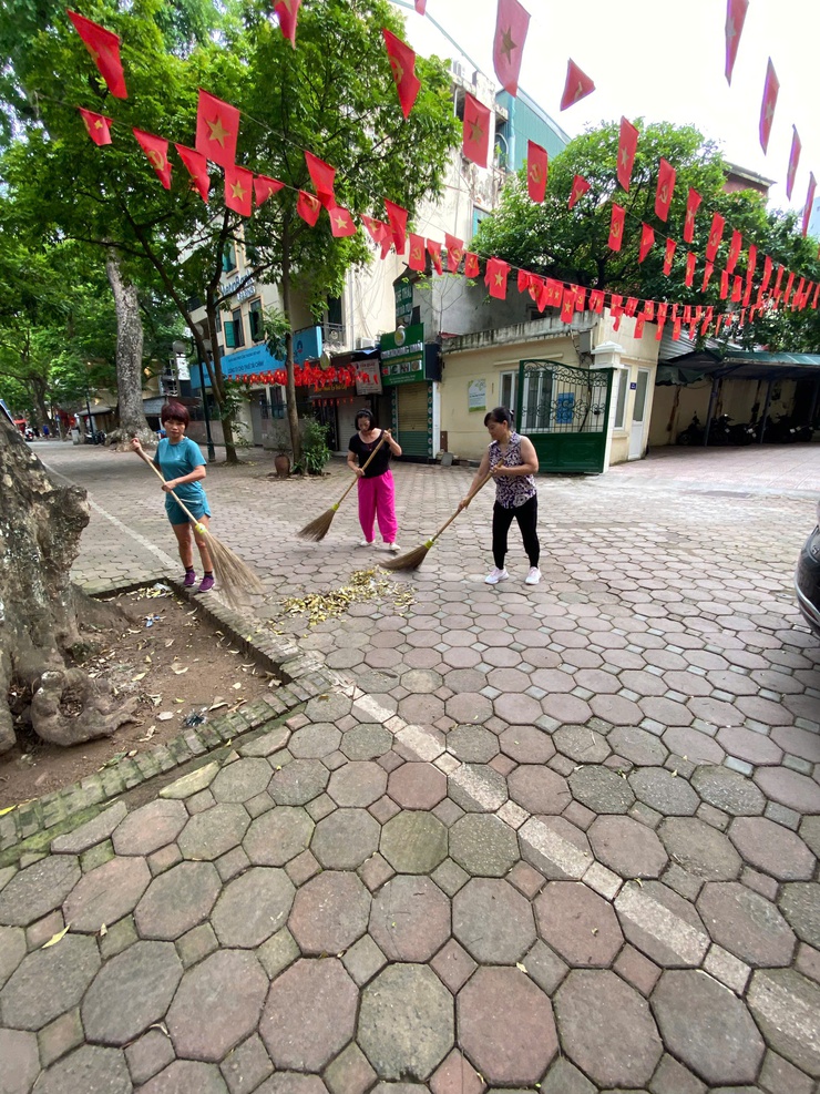 Phường Ba Đình phát động hưởng ứng Ngày ASEAN phòng, chống sốt xuất huyết lần thứ 16: Chủ động từ sớm, quyết liệt từ cơ sở để bảo vệ sức khỏe Nhân dân- Ảnh 16.