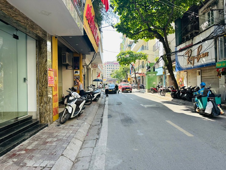 GỠ "ĐIỂM NGHẼN" ĐÔ THỊ TẠI CHỢ NGÔ SỸ LIÊN- Ảnh 2.