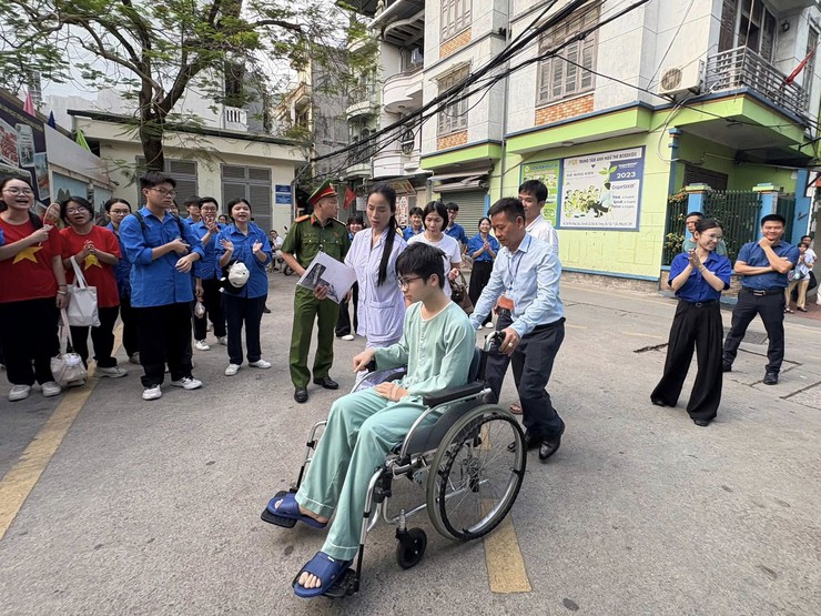HOÀN THÀNH CHƯƠNG TRÌNH "TIẾP SỨC MÙA THI" ĐỢT 1 NĂM 2026- Ảnh 8.