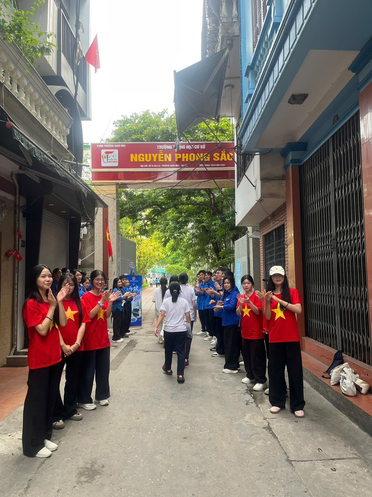 HOÀN THÀNH CHƯƠNG TRÌNH "TIẾP SỨC MÙA THI" ĐỢT 1 NĂM 2026- Ảnh 4.