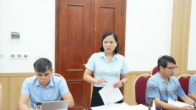 Thường trực Đảng uỷ xã nghe cáo báo công tác triển khai hệ thống OKR/KPI trên không gian làm việc số HanoiWork - Ảnh 3.