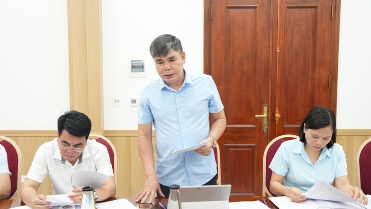 Thường trực Đảng uỷ xã nghe cáo báo công tác triển khai hệ thống OKR/KPI trên không gian làm việc số HanoiWork - Ảnh 4.