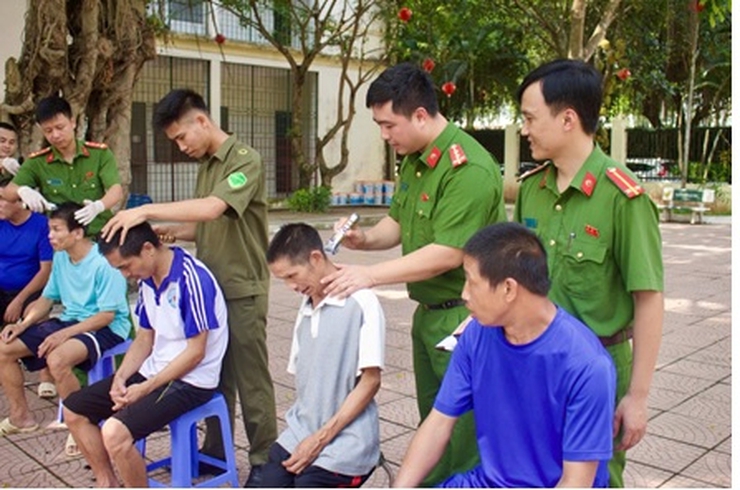 Hưởng ứng Ngày Thế giới không thuốc lá 31/5: Tăng cường truyền thông, lan tỏa hành động vì sức khỏe cộng đồng- Ảnh 4.