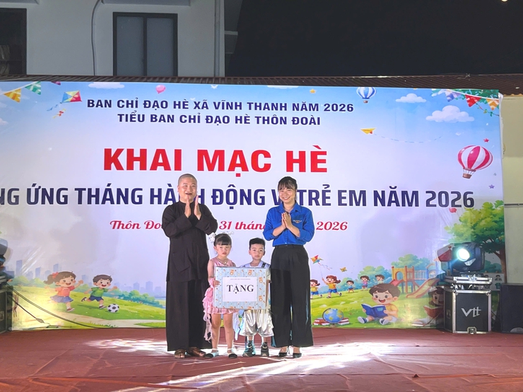 Thôn Đông, thôn Đoài khai mạc hè, phát động Tháng hành động vì trẻ em năm 2026- Ảnh 5.