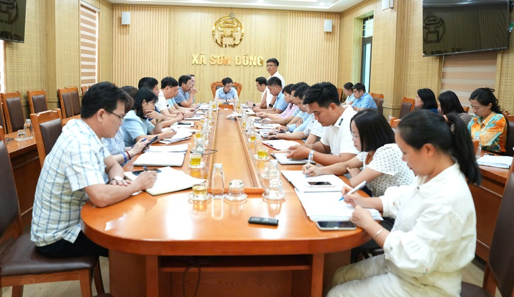 Sơn Đồng: Tổ chức hội nghị đánh giá kết quả thực hiện nhiệm vụ tháng 5 và triển khai nhiệm vụ trọng tâm tháng 6 năm 2026- Ảnh 2.