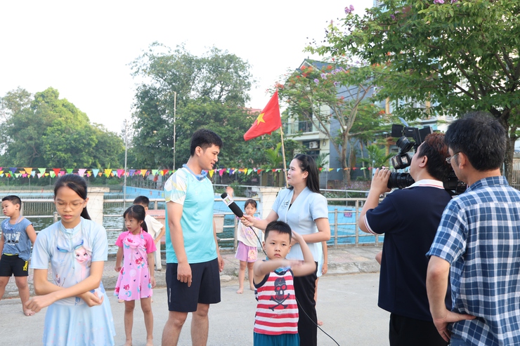 Tháng hành động vì trẻ em ở Tam Hưng: Từ món quà ngày 1/6 đến những hành động thiết thực vì sự an toàn của trẻ- Ảnh 5.