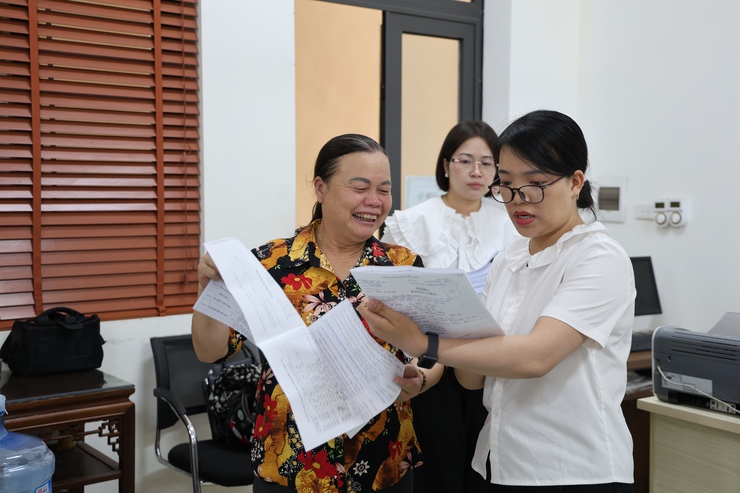 Xã Tam Hưng khẩn trương hoàn thiện dữ liệu đảng viên phục vụ chuyển đổi số trong công tác xây dựng Đảng- Ảnh 3.