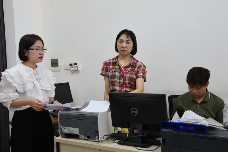Xã Tam Hưng khẩn trương hoàn thiện dữ liệu đảng viên phục vụ chuyển đổi số trong công tác xây dựng Đảng- Ảnh 4.