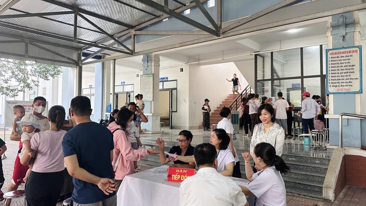 Phúc Lộc: Kiểm tra, giám sát bổ sung Vitamin A và đánh giá tình trạng dinh dưỡng trẻ dưới 5 tuổi- Ảnh 2.