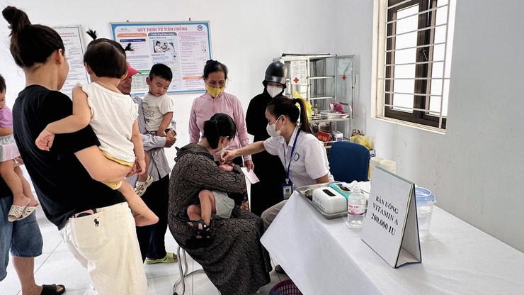 Phúc Lộc: Kiểm tra, giám sát bổ sung Vitamin A và đánh giá tình trạng dinh dưỡng trẻ dưới 5 tuổi- Ảnh 4.