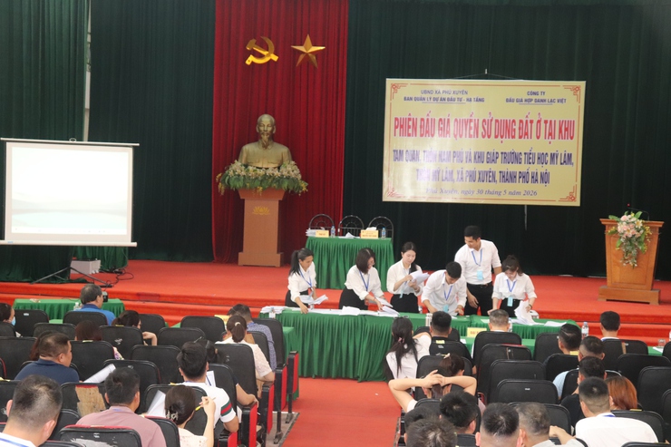 XÃ PHÚ XUYÊN TỔ CHỨC ĐẤU GIÁ THÀNH CÔNG 20 THỬA ĐẤT- Ảnh 4.