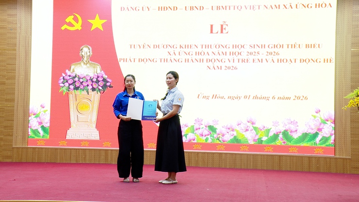 ỨNG HÒA TUYÊN DƯƠNG HỌC SINH TIÊU BIỂU, PHÁT ĐỘNG THÁNG HÀNH ĐỘNG VÌ TRẺ EM VÀ HOẠT ĐỘNG HÈ NĂM 2026- Ảnh 7.