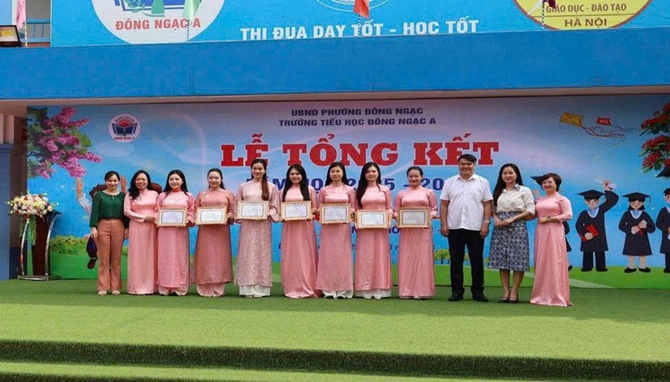 Trường Tiểu học Đông Ngạc A tổ chức Lễ Tổng kết và chia tay học sinh lớp 5 năm học 2025-2026- Ảnh 8.