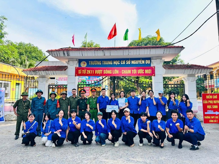 ĐOÀN XÃ SÓC SƠN TỔ CHỨC THÀNH CÔNG CHƯƠNG TRÌNH "TIẾP SỨC MÙA THI" NĂM 2026- Ảnh 12.