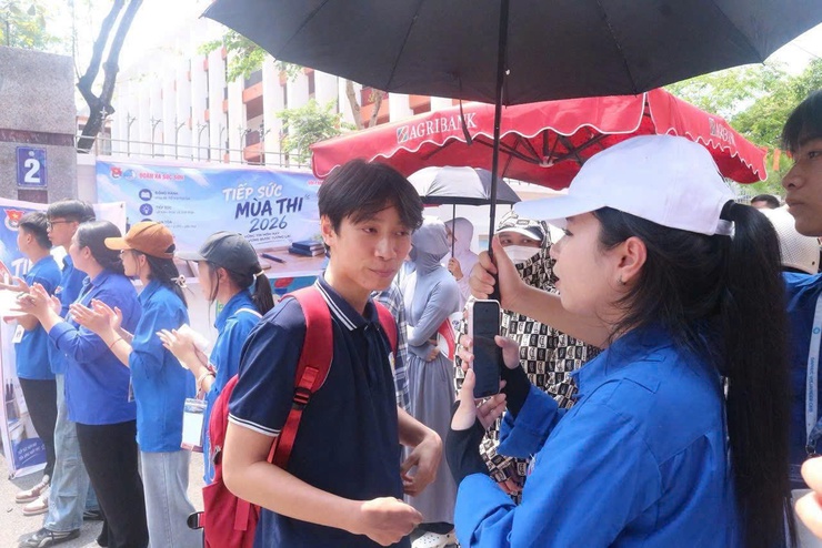 ĐOÀN XÃ SÓC SƠN TỔ CHỨC THÀNH CÔNG CHƯƠNG TRÌNH "TIẾP SỨC MÙA THI" NĂM 2026- Ảnh 6.