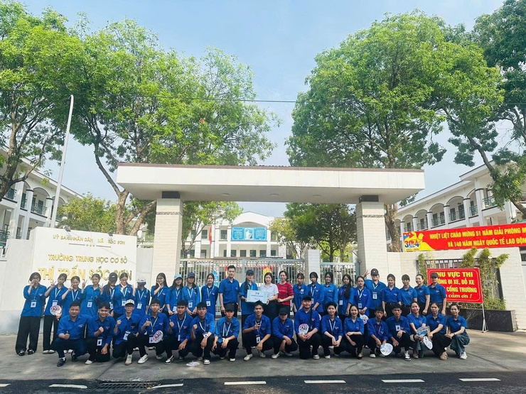 ĐOÀN XÃ SÓC SƠN TỔ CHỨC THÀNH CÔNG CHƯƠNG TRÌNH "TIẾP SỨC MÙA THI" NĂM 2026- Ảnh 11.