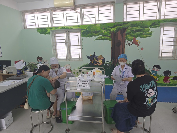 Phường Tây Mỗ tổ chức triển khai Chiến dịch uống bổ sung Vitamin A và hoạt động Ngày Vi chất dinh dưỡng đợt 1 năm 2026- Ảnh 4.