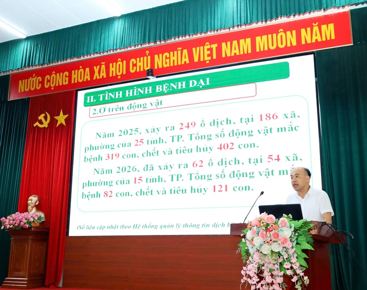 Đẩy mạnh chuyển đổi số, giữ vững kỷ cương hành chính tại phường Tùng Thiện- Ảnh 1.