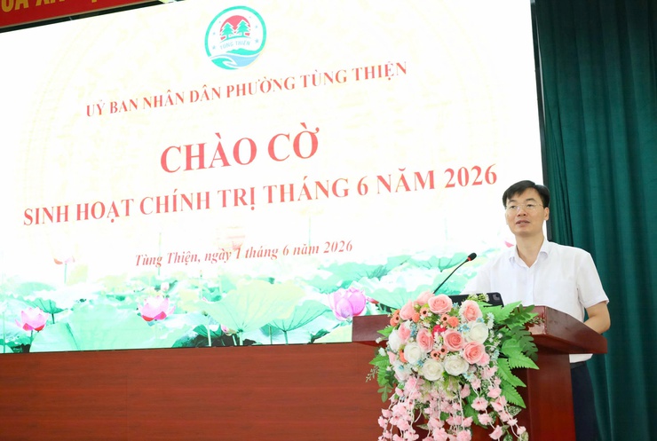 Đẩy mạnh chuyển đổi số, giữ vững kỷ cương hành chính tại phường Tùng Thiện- Ảnh 2.