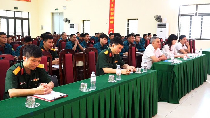 DÂN HÒA KHAI MẠC HUẤN LUYỆN LỰC LƯỢNG DÂN QUÂN CƠ ĐỘNG NĂM 2026- Ảnh 1.